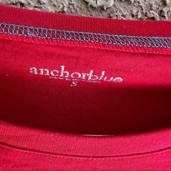 Red basic top - Picture 2 of 3